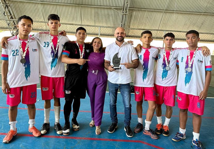 Atletas de escolas colinenses participam da Etapa Regional dos JEMs em Barra do Corda